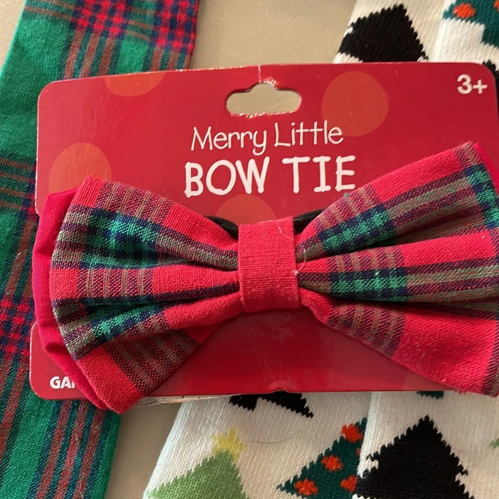 NWT Tie, Bow Tie and Leg Warmers